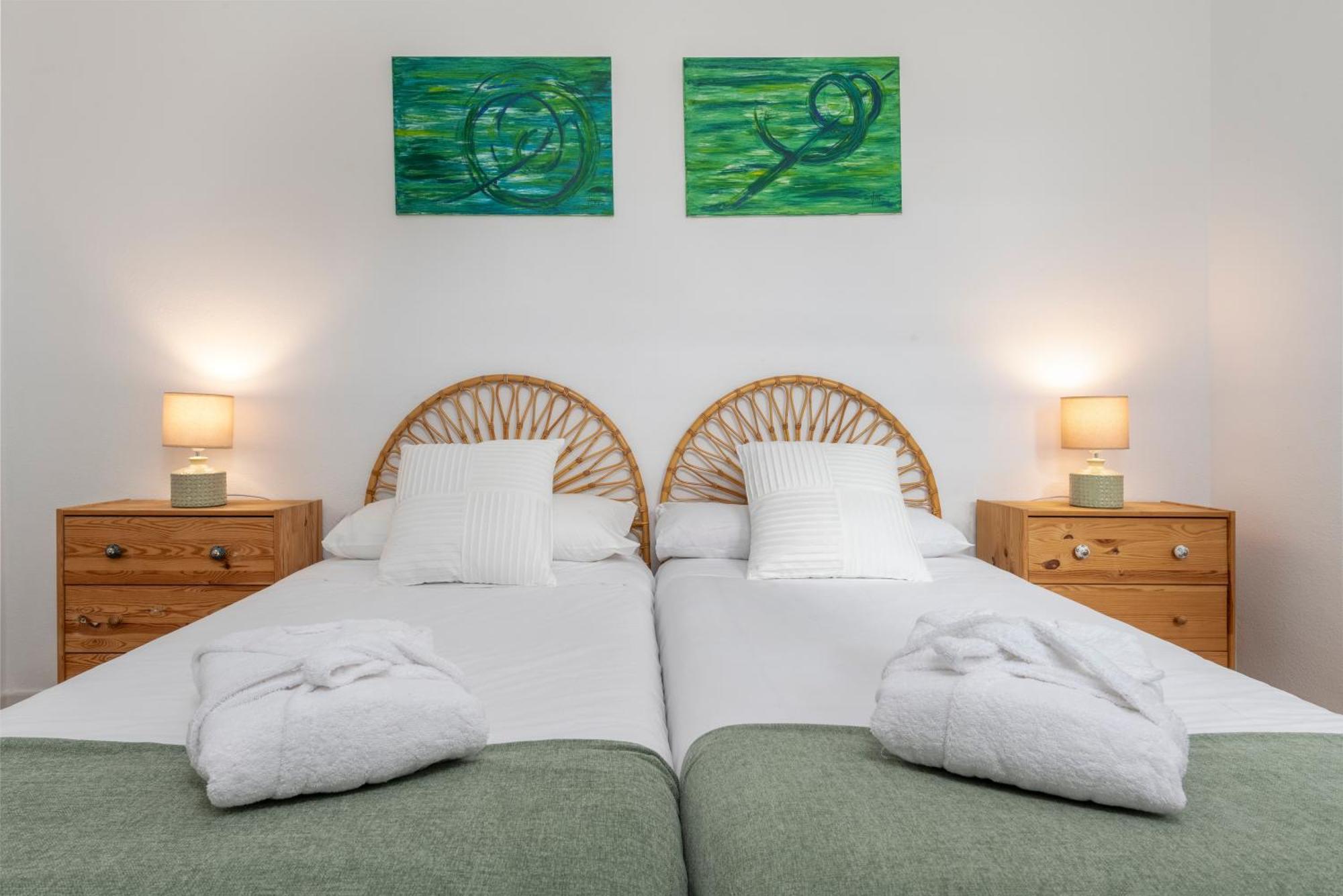 Pikis Center Sevilla Экстерьер фото
