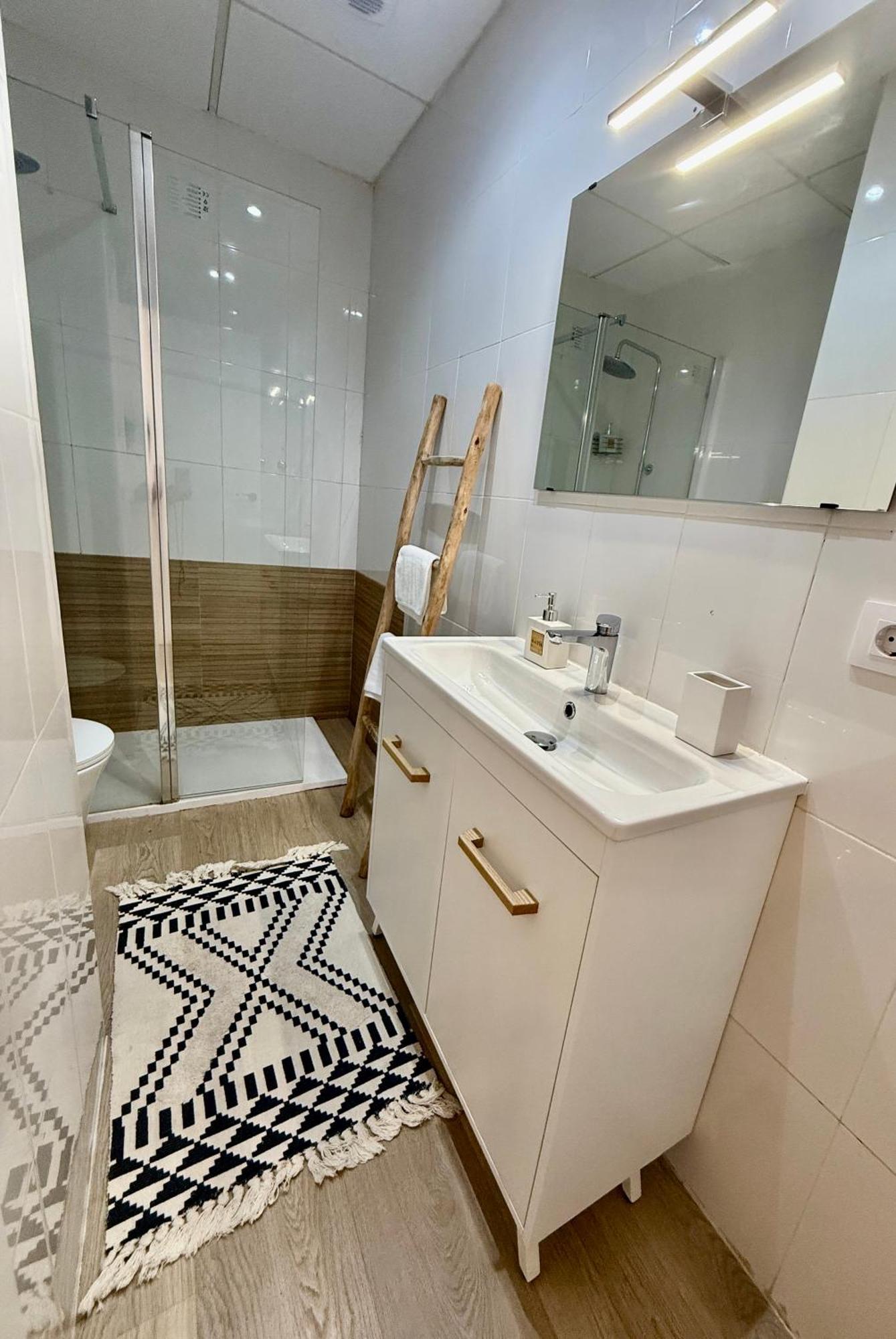 Pikis Center Sevilla Экстерьер фото